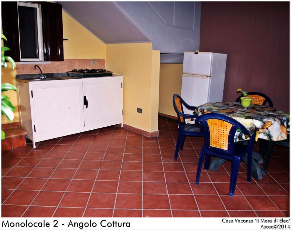 Ferienwohnung Il Mare Di Elea Ascea Zimmer foto
